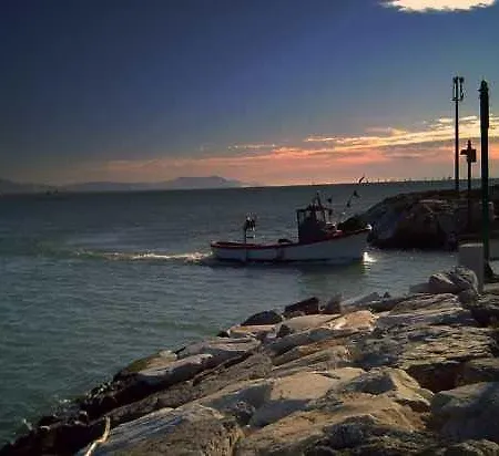 Moderno Vicino Al Mare